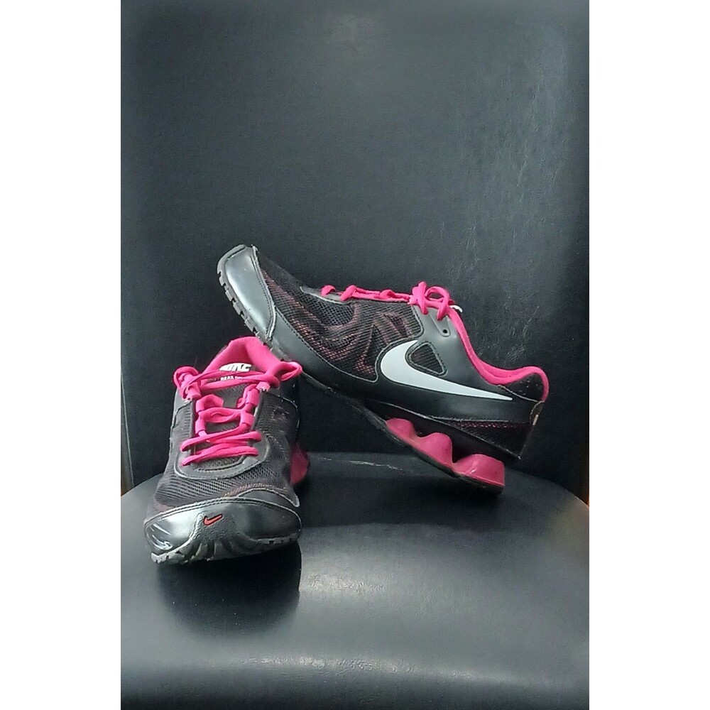 Nike Reax Run 7. Black/Pink/White Running Sneakers. 525755-002. Women Size 8